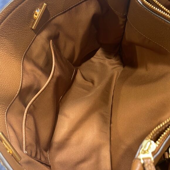 TORY BURCH CARSON 👜 WITH DUST BAG - Picture 7 of 15